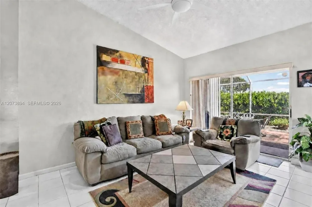 18360 Coral Isles Dr Boca Raton, FL 33498