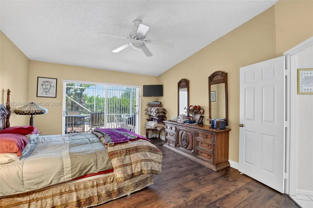 18360 Coral Isles Dr Boca Raton, FL 33498