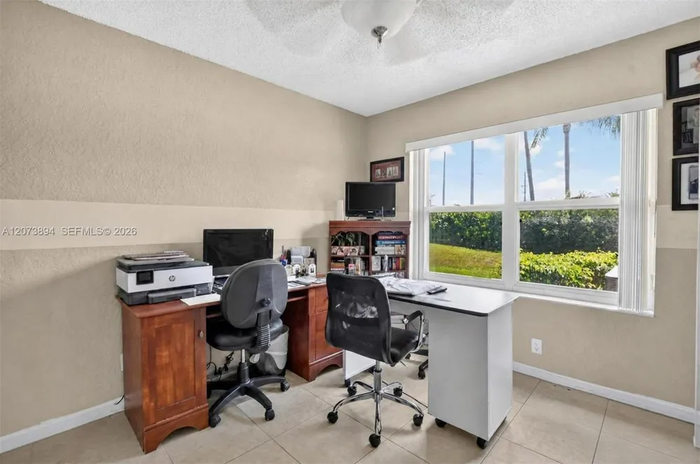 18360 Coral Isles Dr Boca Raton, FL 33498
