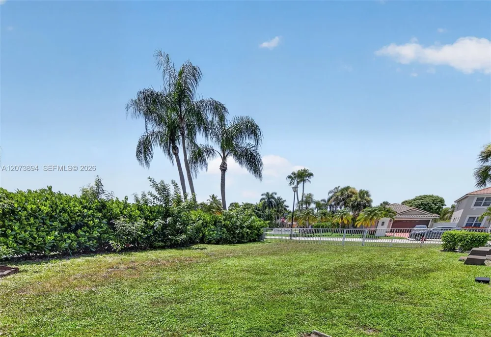 18360 Coral Isles Dr Boca Raton, FL 33498