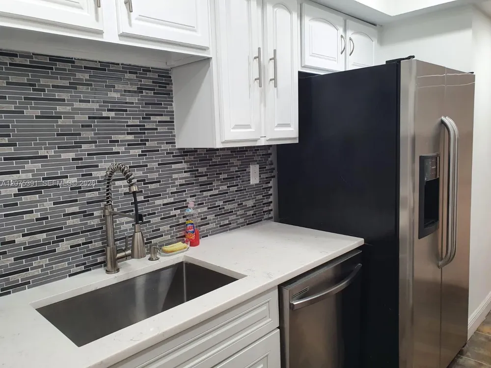 3551 NW 95th Ter #303 Sunrise, FL 33351