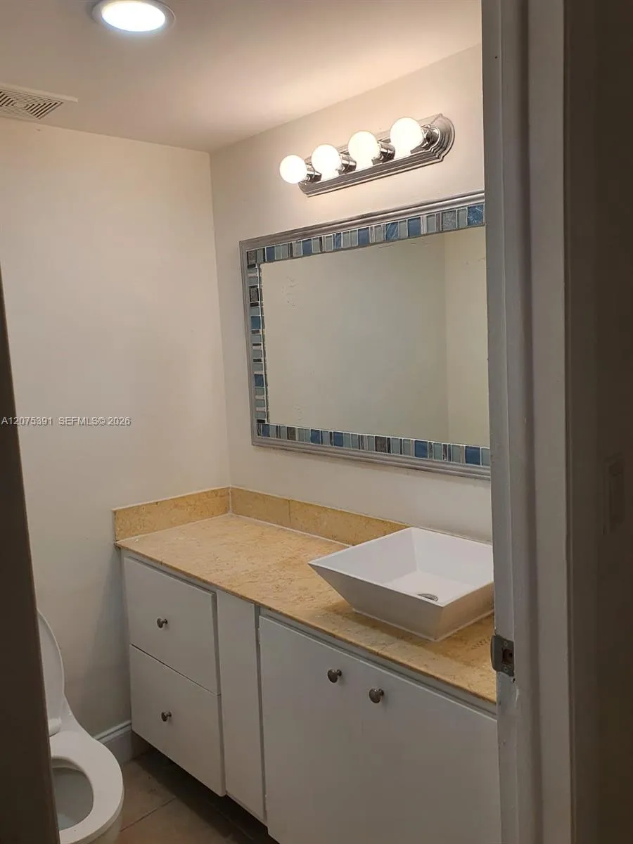 3551 NW 95th Ter #303 Sunrise, FL 33351