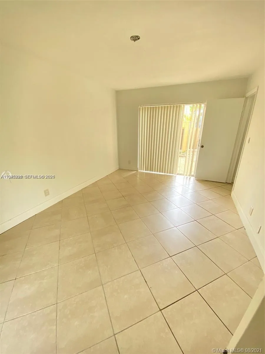 3551 NW 95th Ter #303 Sunrise, FL 33351