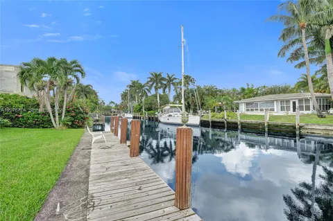 1309 Orange Isle
