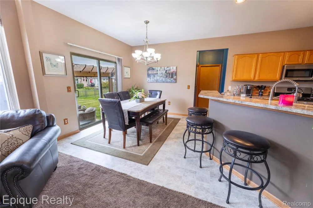 50470 Chief Drive Macomb Township, MI 48044
