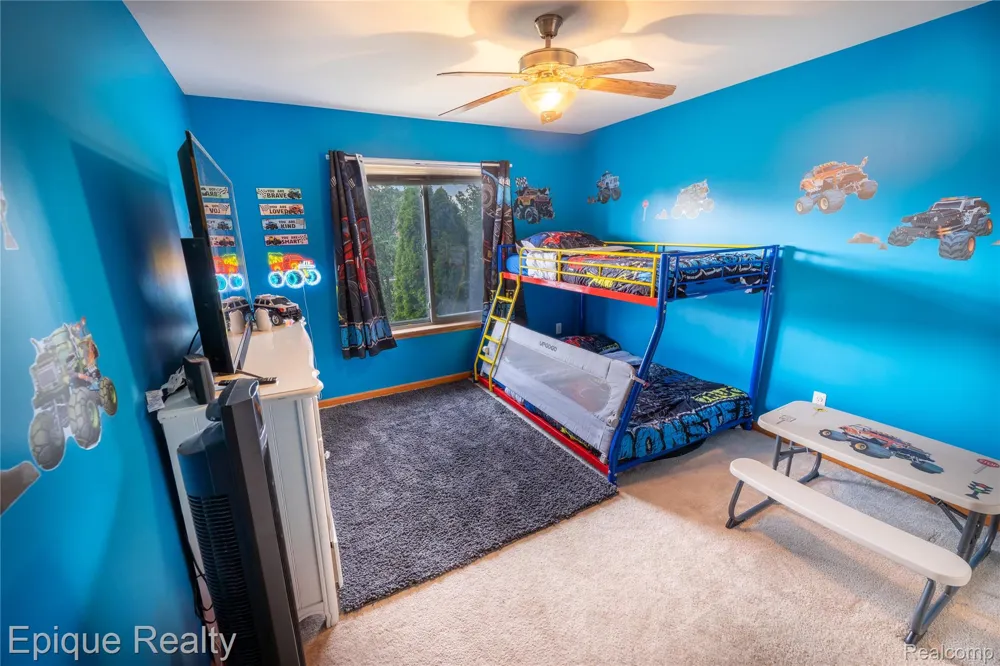 50470 Chief Drive Macomb Township, MI 48044