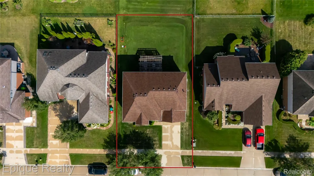 50470 Chief Drive Macomb Township, MI 48044