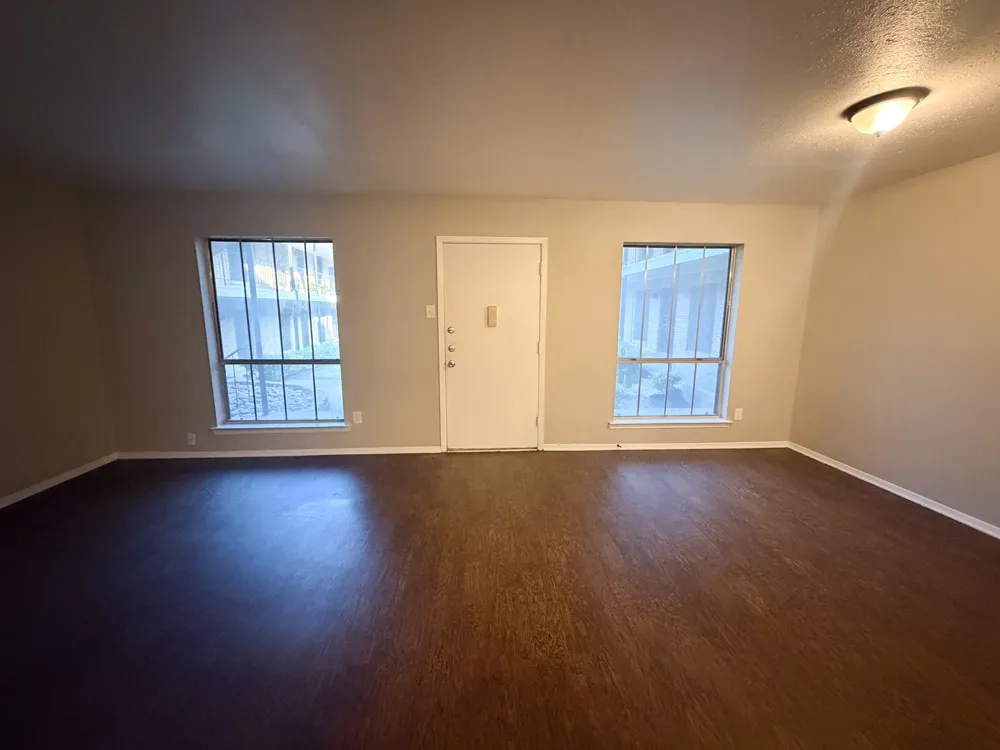 510 W Marvin Avenue #112 Waxahachie, TX 75165