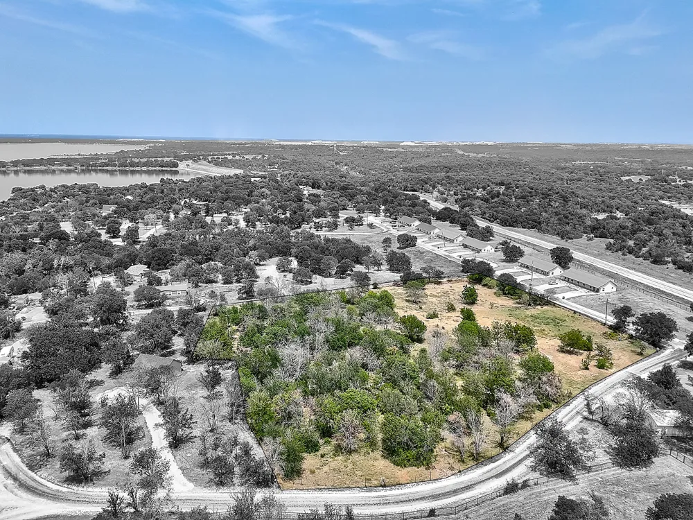 Lakewood Circle Lake Bridgeport, TX 76426