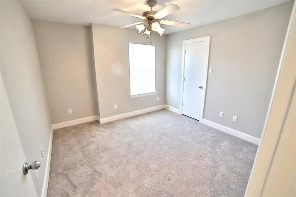 3719 Main Poplar Drive Houston, TX 77025