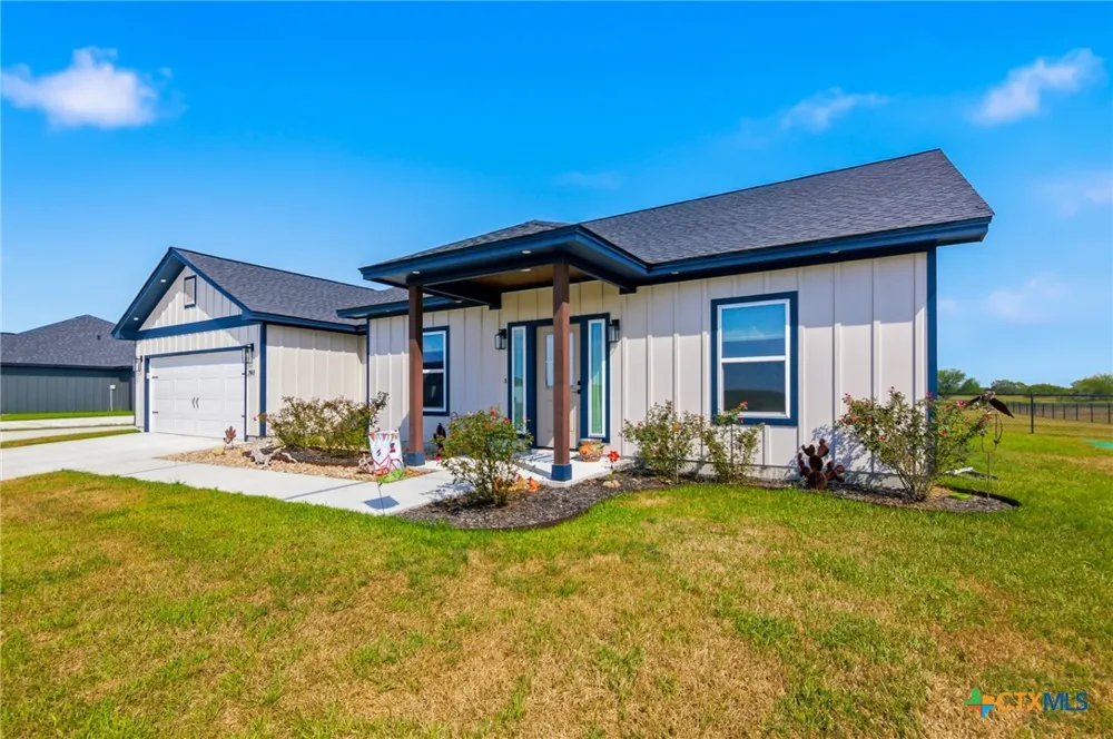 297 Whitetail Lane Victoria, TX 77905