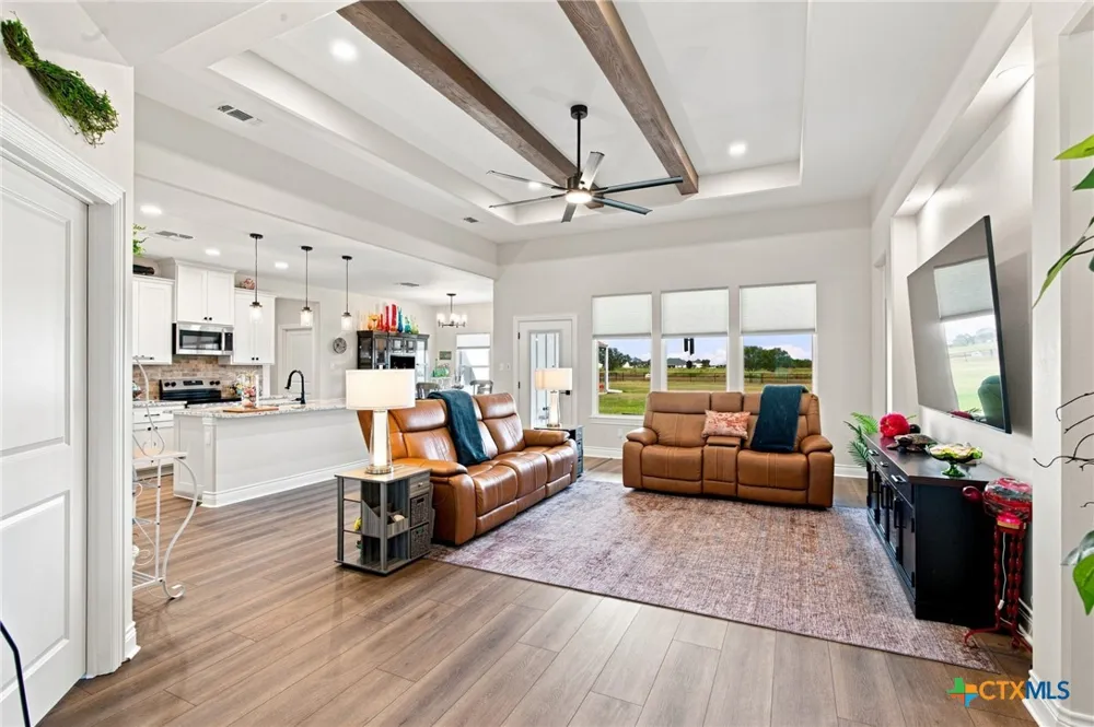 297 Whitetail Lane Victoria, TX 77905