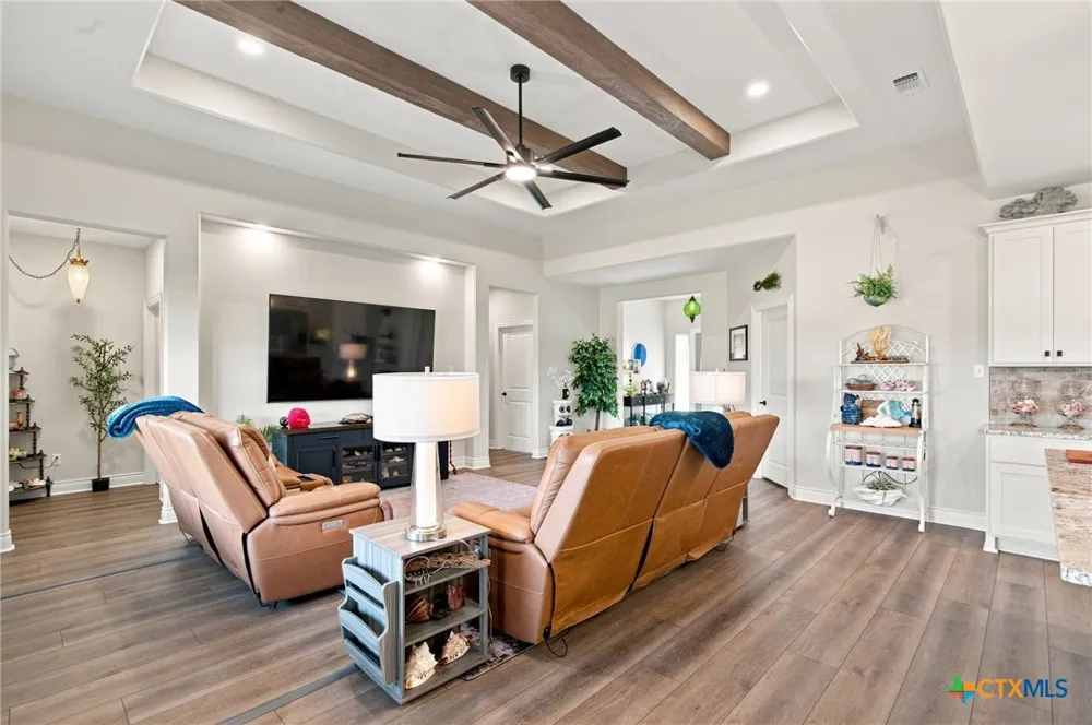 297 Whitetail Lane Victoria, TX 77905