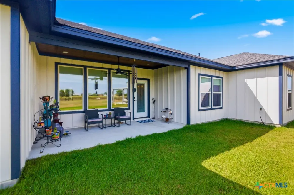 297 Whitetail Lane Victoria, TX 77905