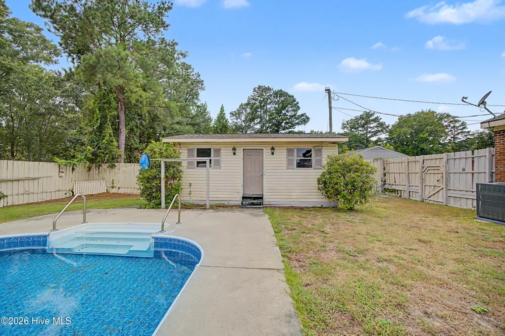 924 Montclair Avenue Rockingham, NC 28379