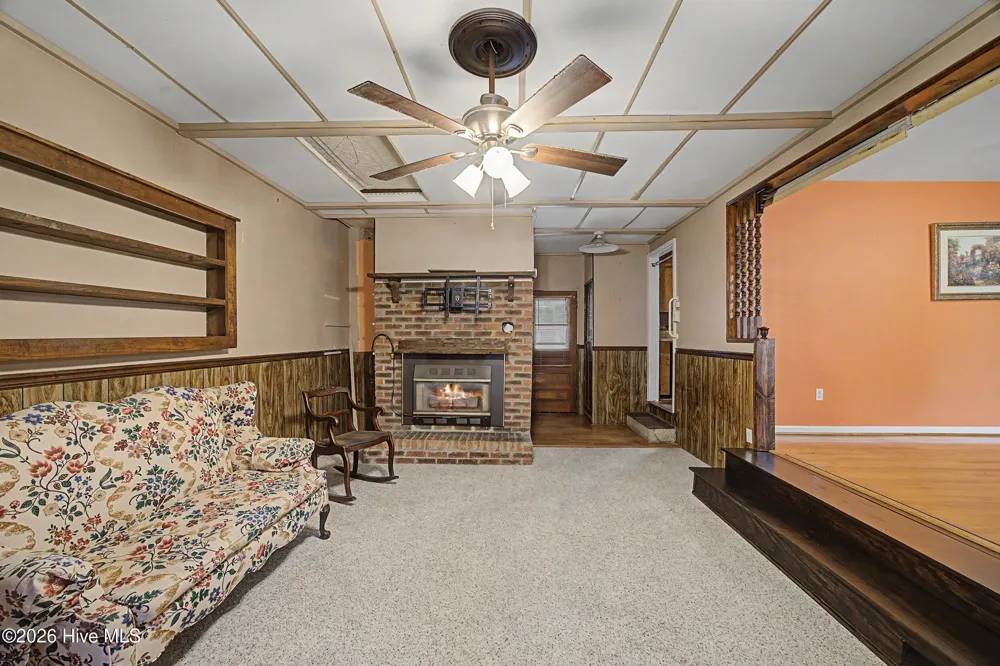924 Montclair Avenue Rockingham, NC 28379