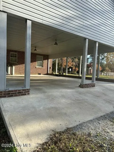 301 W Pittsylvania Street Halifax, NC 27839