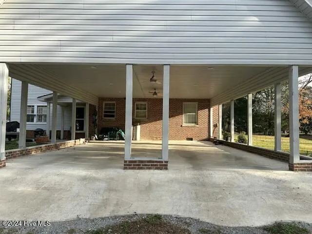301 W Pittsylvania Street Halifax, NC 27839