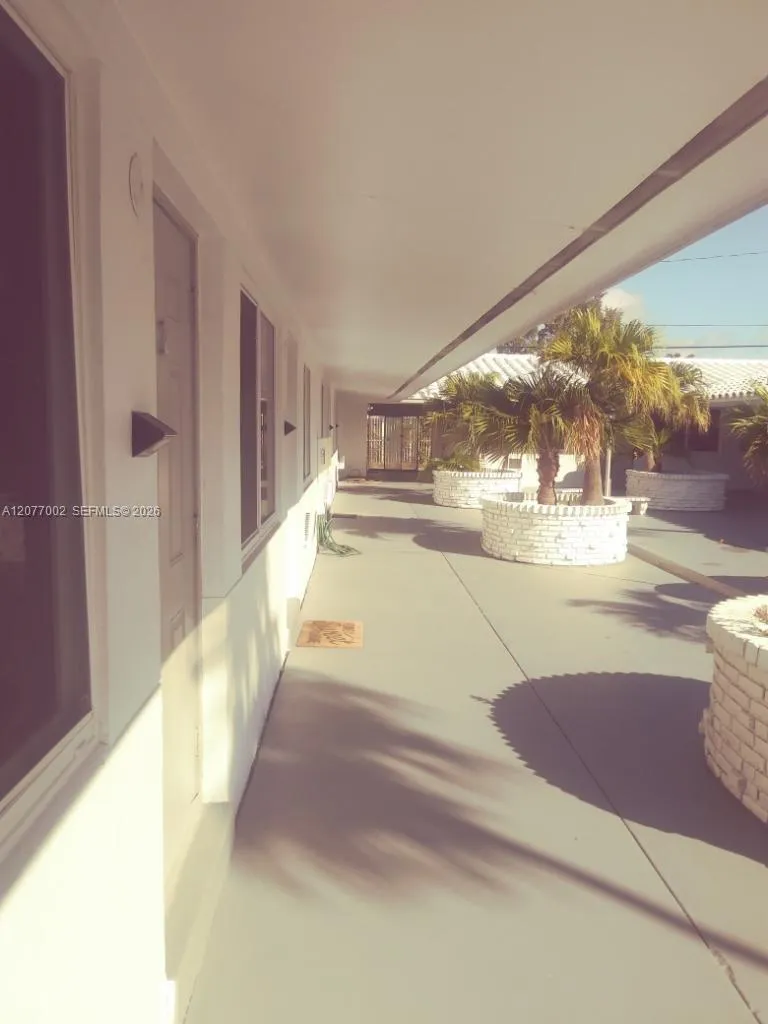 2225 Van Buren St #7 Hollywood, FL 33020