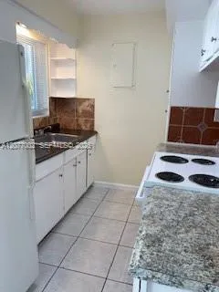 2225 Van Buren St #7 Hollywood, FL 33020