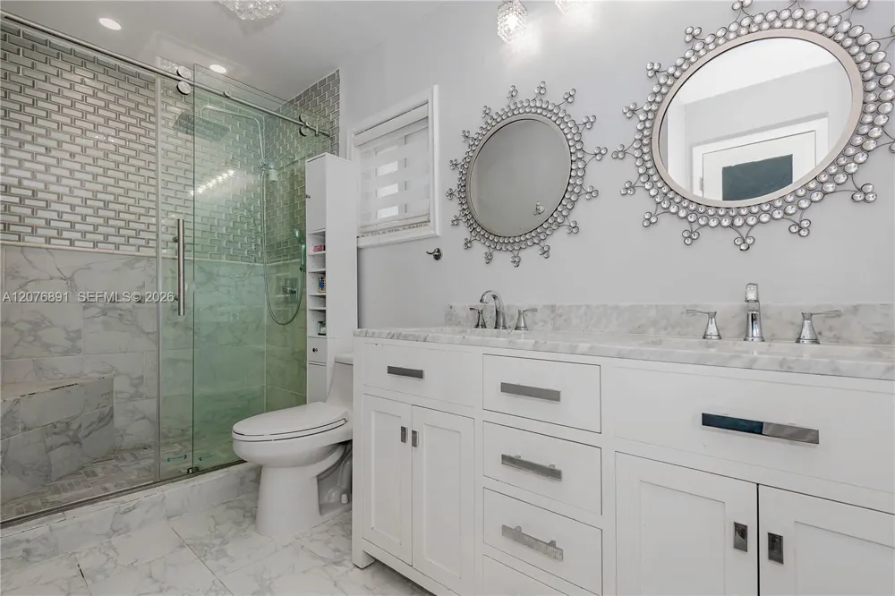 928 NW 106th Ave Cir Miami, FL 33172