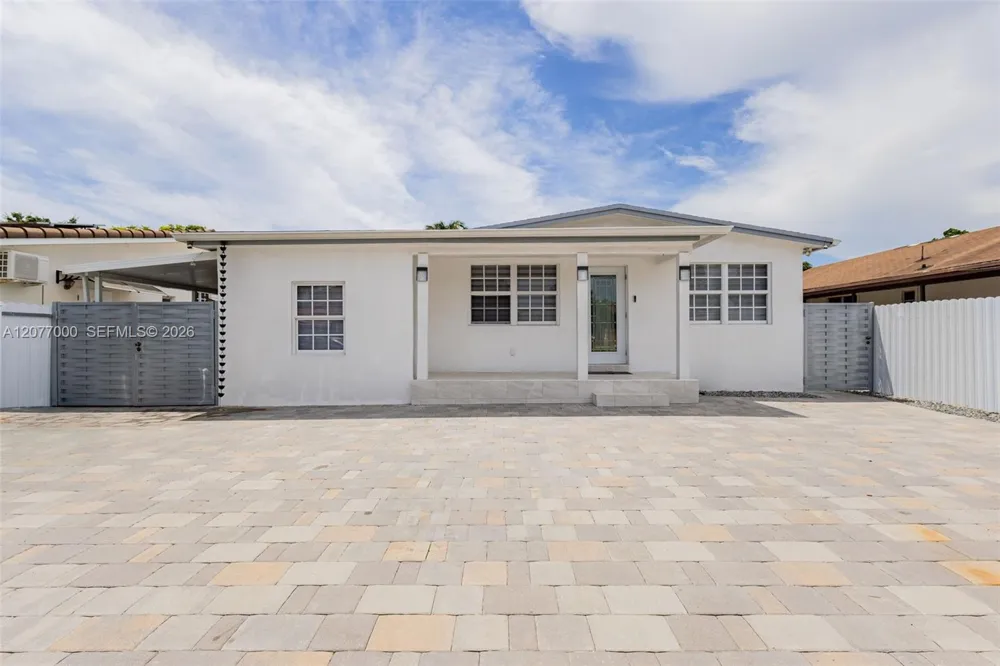 350 W 16th St Hialeah, FL 33010