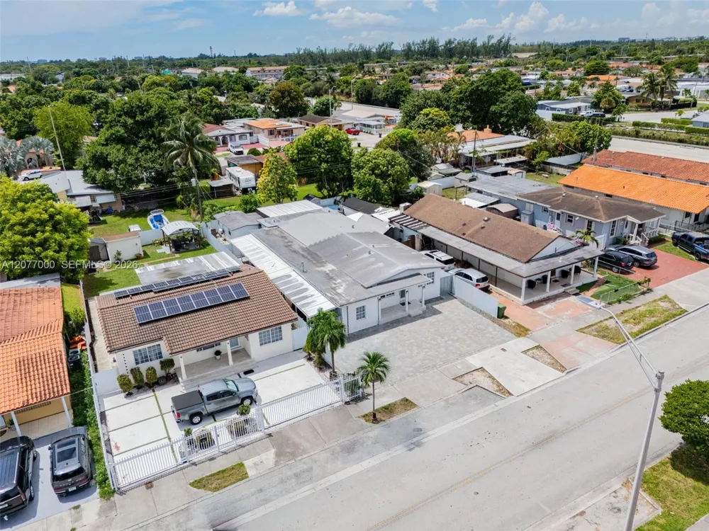 350 W 16th St Hialeah, FL 33010