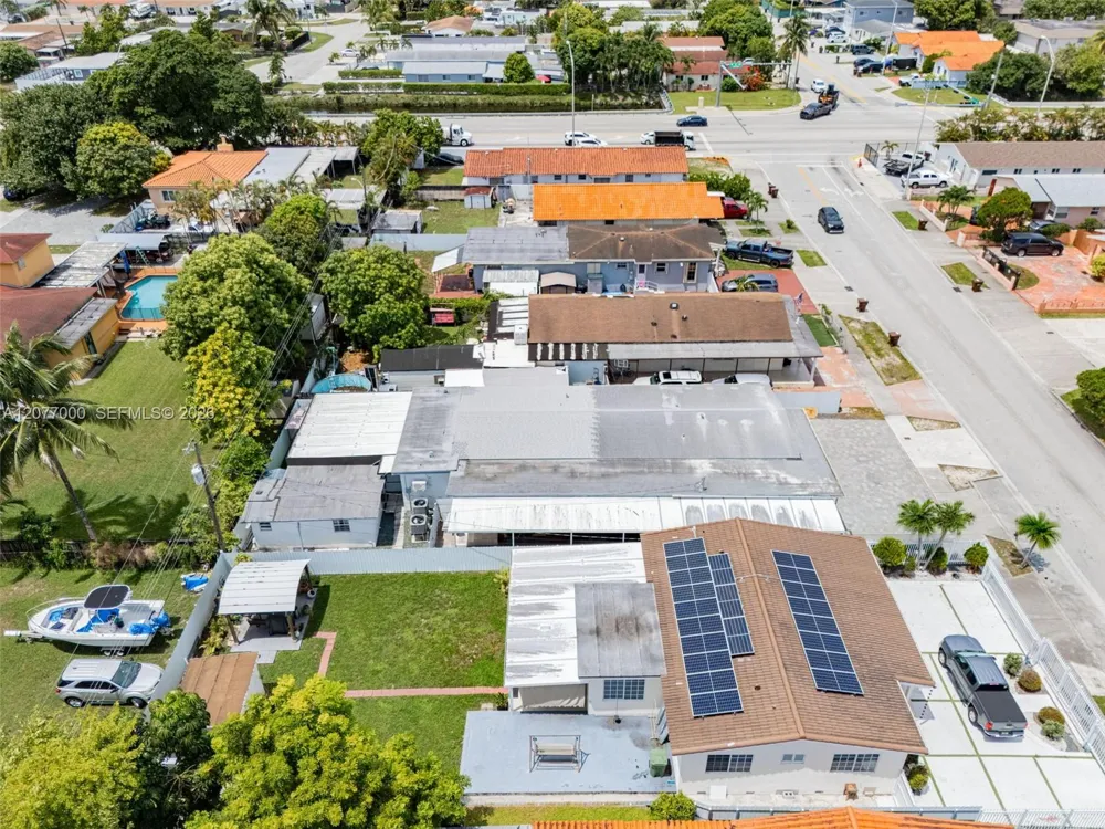 350 W 16th St Hialeah, FL 33010