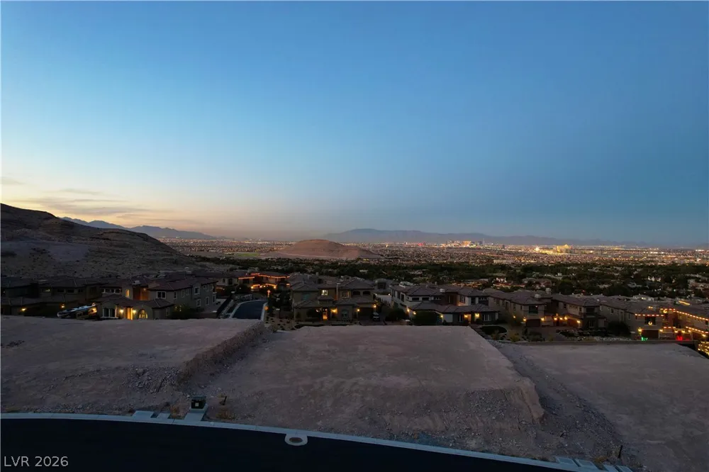 34 Mountain View Drive Las Vegas, NV 89141