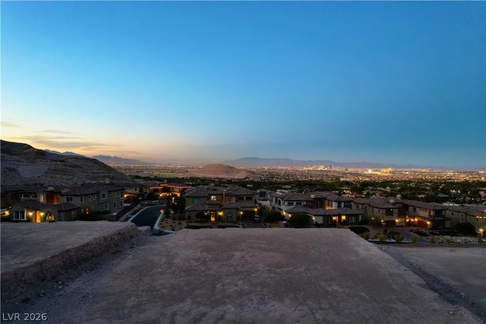 34 Mountain View Drive Las Vegas, NV 89141
