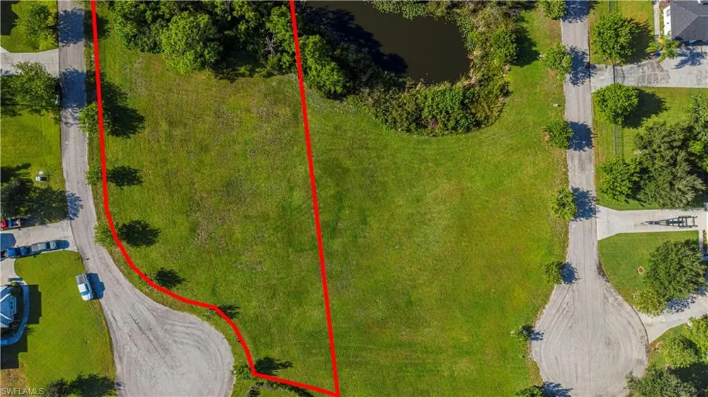 18901 Bridge Wood Court Alva, FL 33920