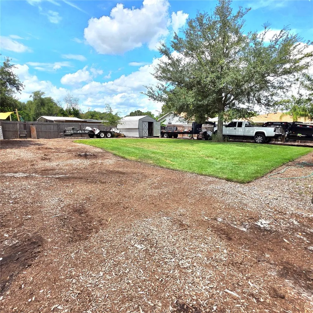 845 AVENUE F NE Winter Haven, FL 33881