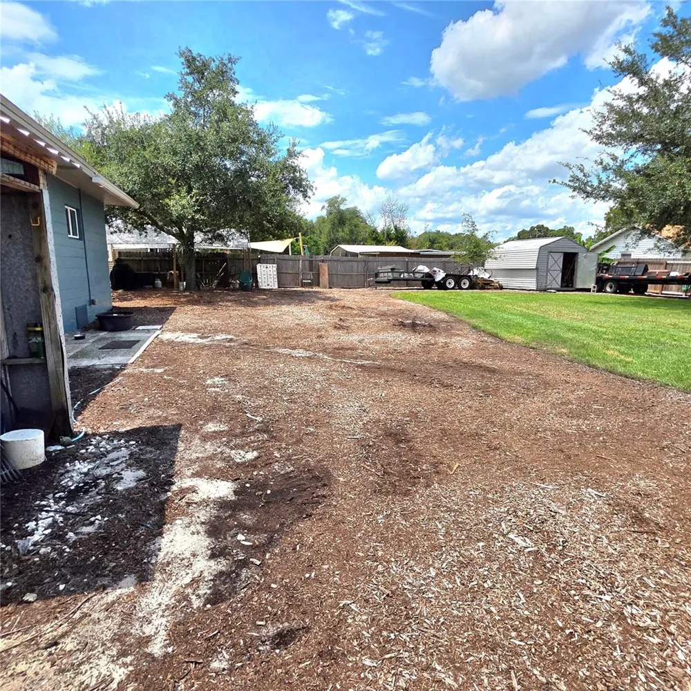 845 AVENUE F NE Winter Haven, FL 33881