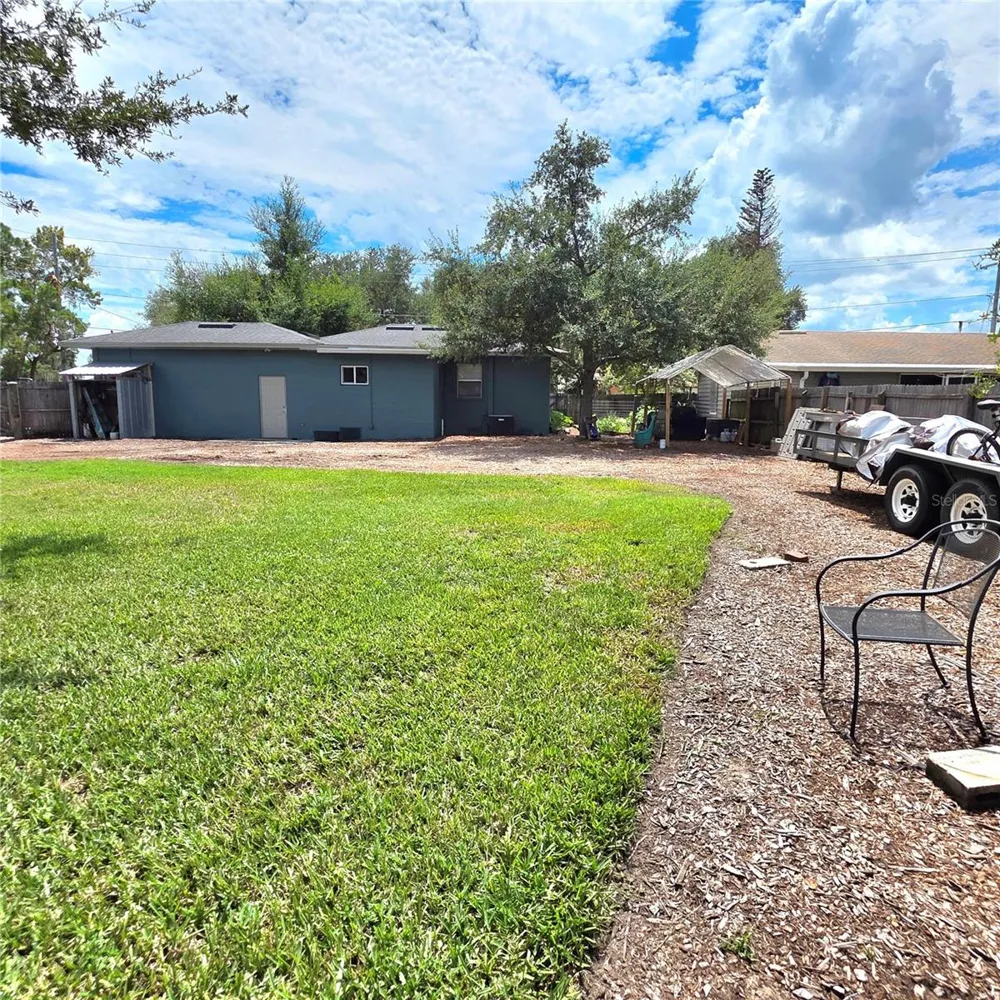 845 AVENUE F NE Winter Haven, FL 33881