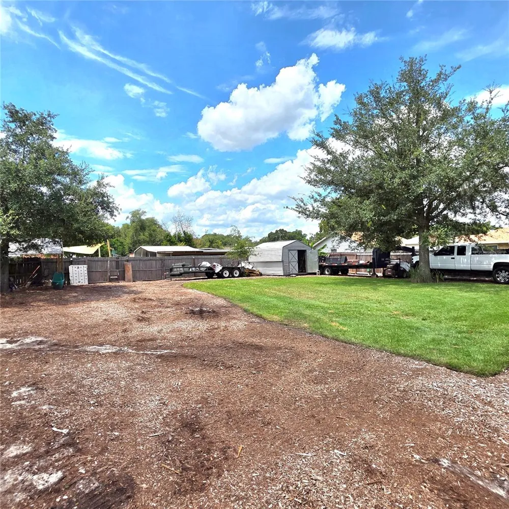 845 AVENUE F NE Winter Haven, FL 33881