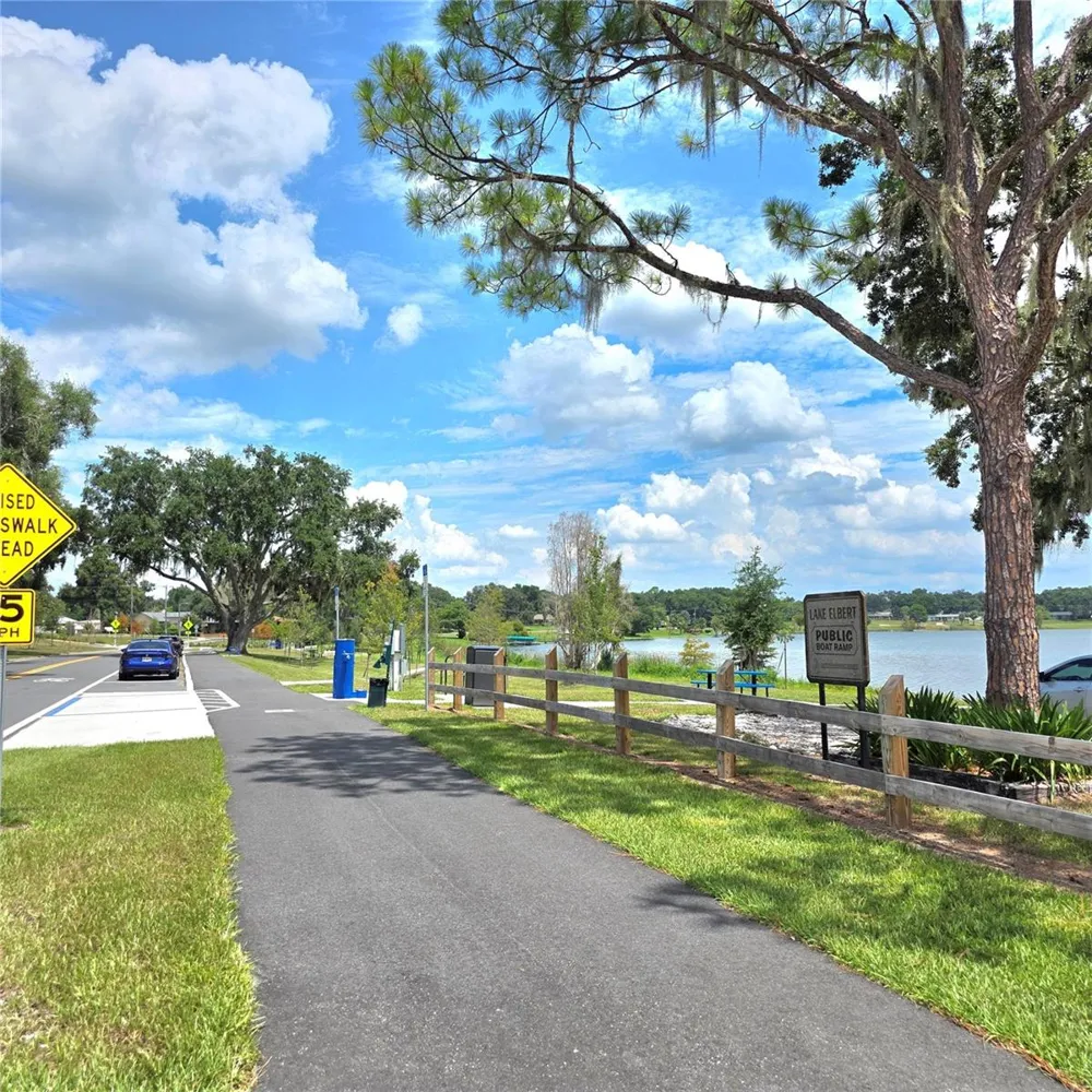 845 AVENUE F NE Winter Haven, FL 33881