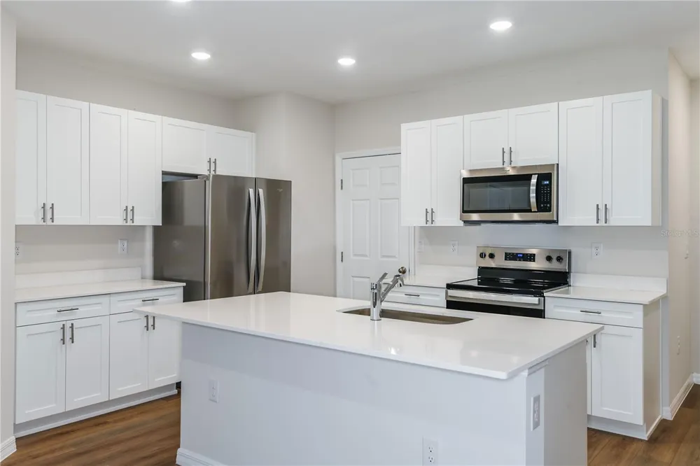 4255 HILLOCK BOULEVARD Haines City, FL 33844