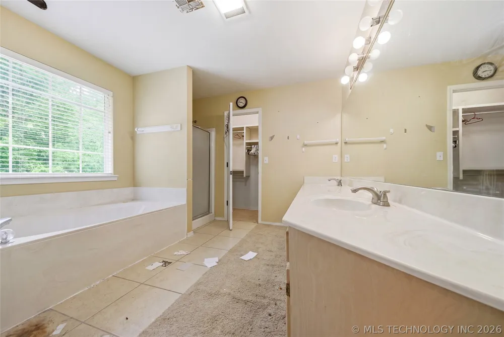 7926 S 78th EastAvenue Tulsa, OK 74133