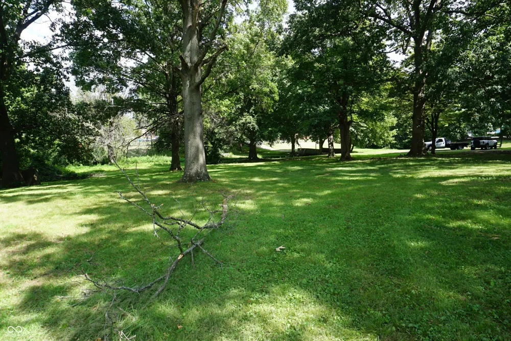 3123 W Fairview Road Greenwood, IN 46142