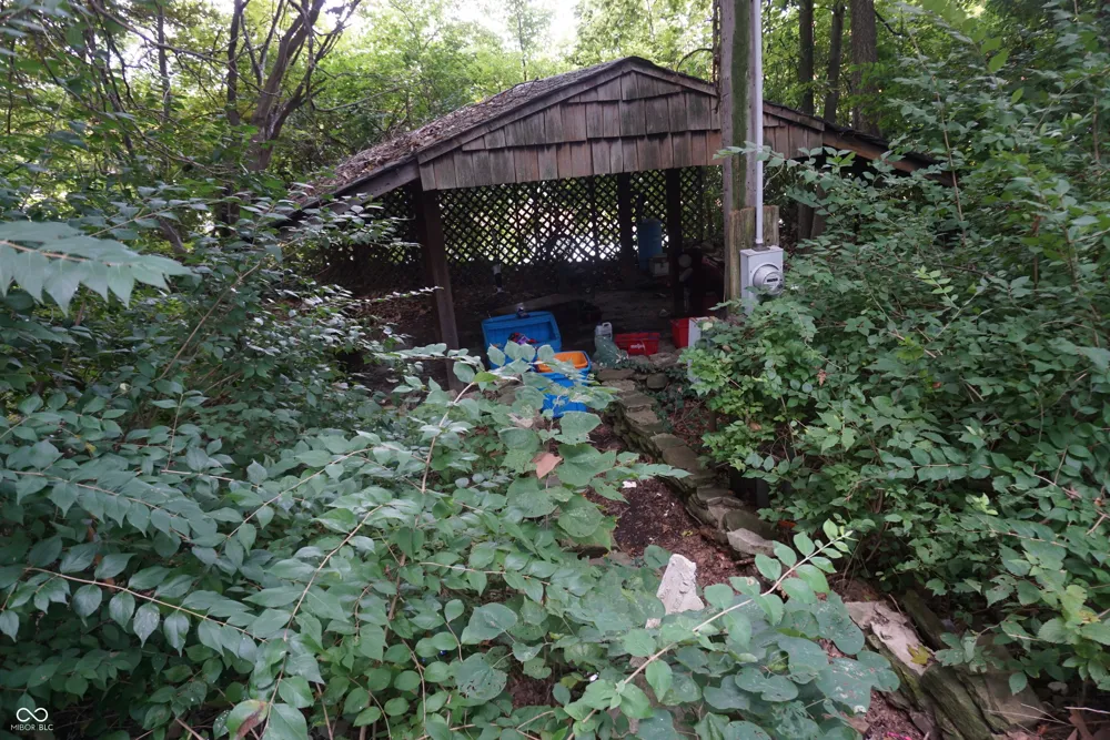 3123 W Fairview Road Greenwood, IN 46142