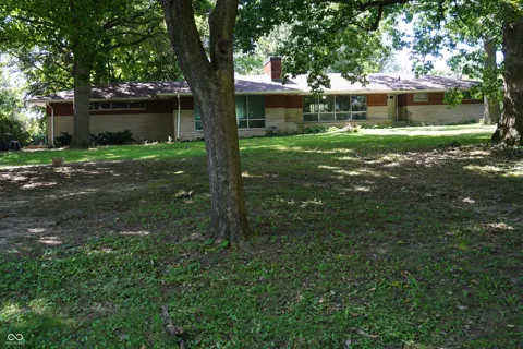 3123 W Fairview Road