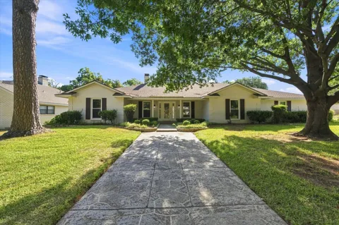 3113 Westador Drive