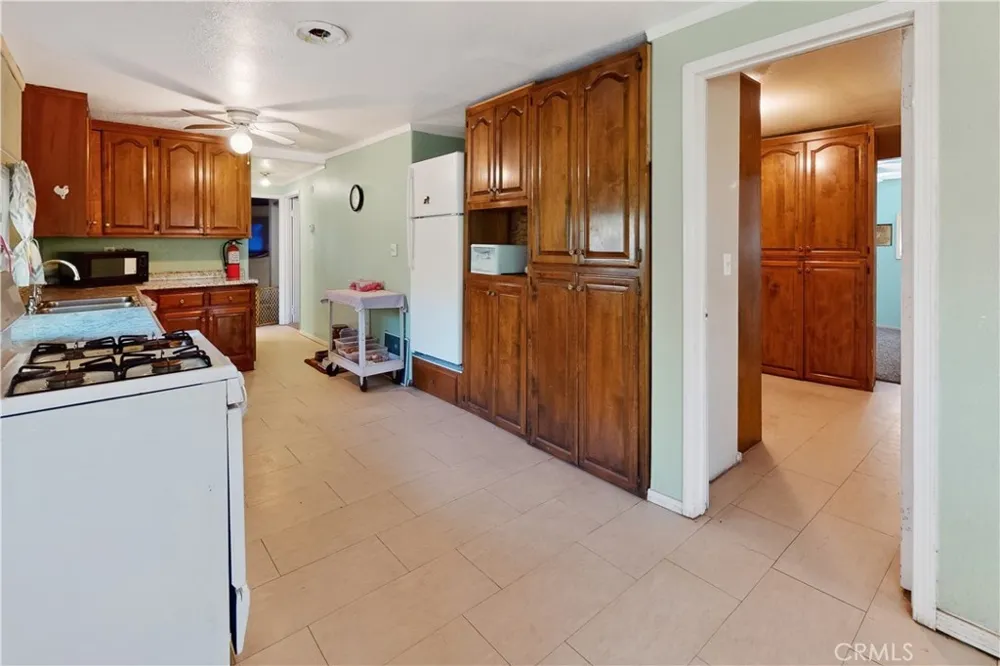 2421 Monte Vista Avenue Oroville, CA 95966