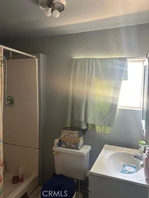 2421 Monte Vista Avenue Oroville, CA 95966