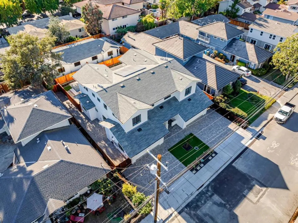 1460 Kentfield Avenue Redwood City, CA 94061