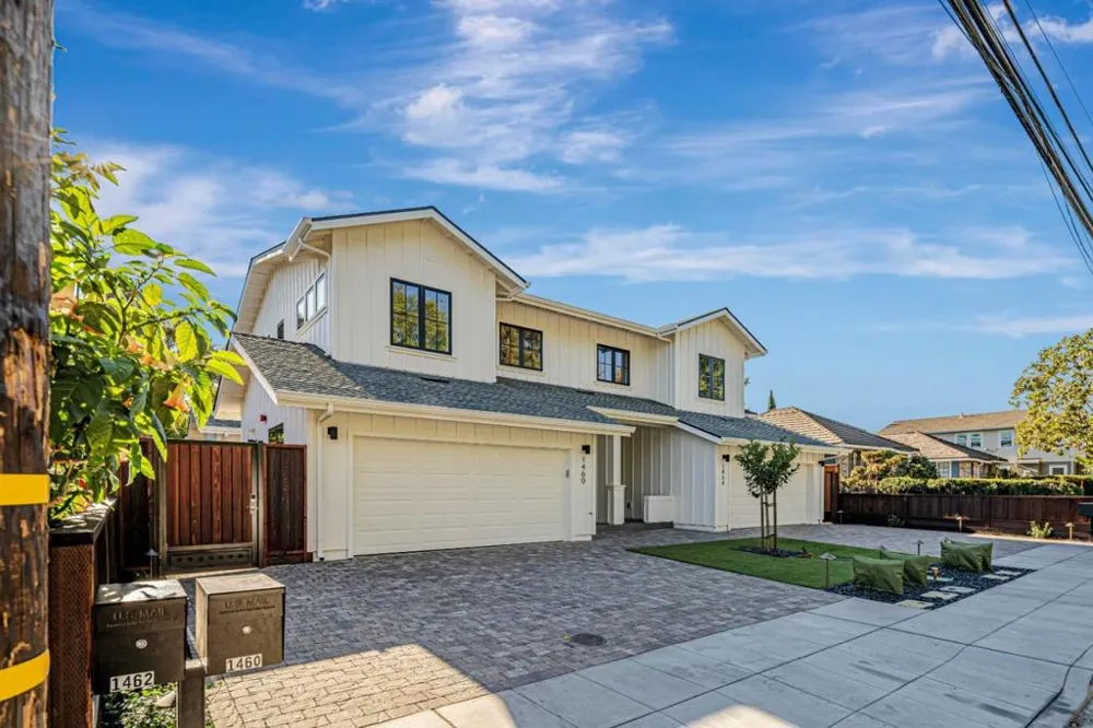1460 Kentfield Avenue Redwood City, CA 94061