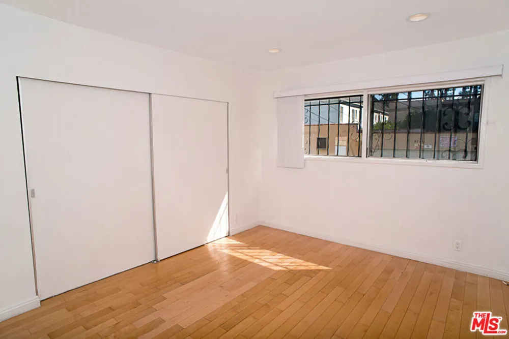416 Oakhurst Drive #103 Beverly Hills, CA 90210
