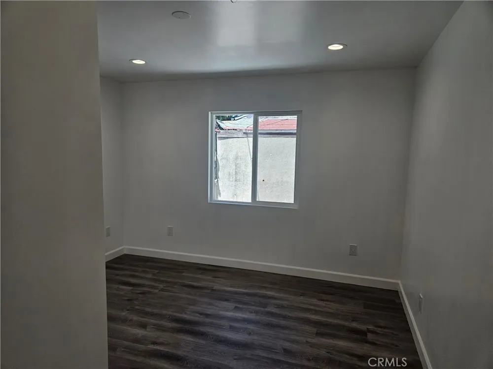 1307 S Woods #A Los Angeles, CA 90022