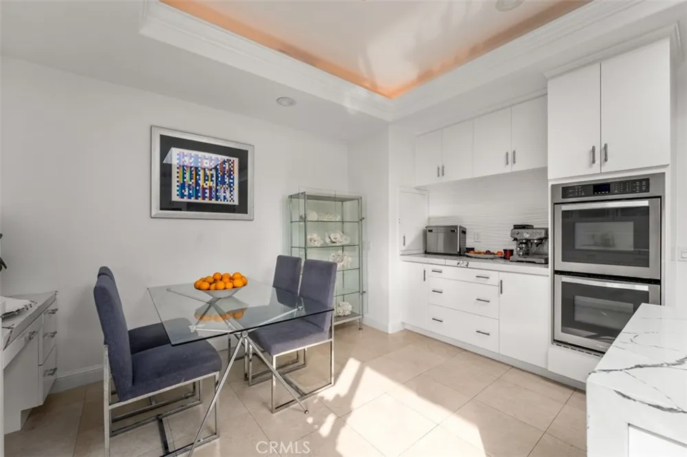215 Poppy Avenue Corona del Mar, CA 92625