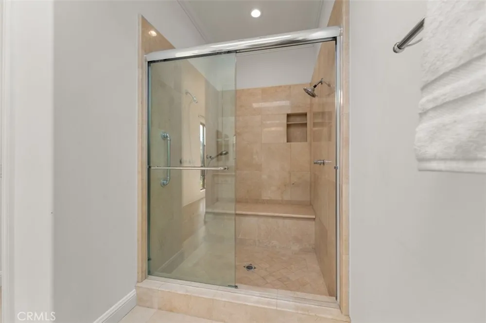215 Poppy Avenue Corona del Mar, CA 92625